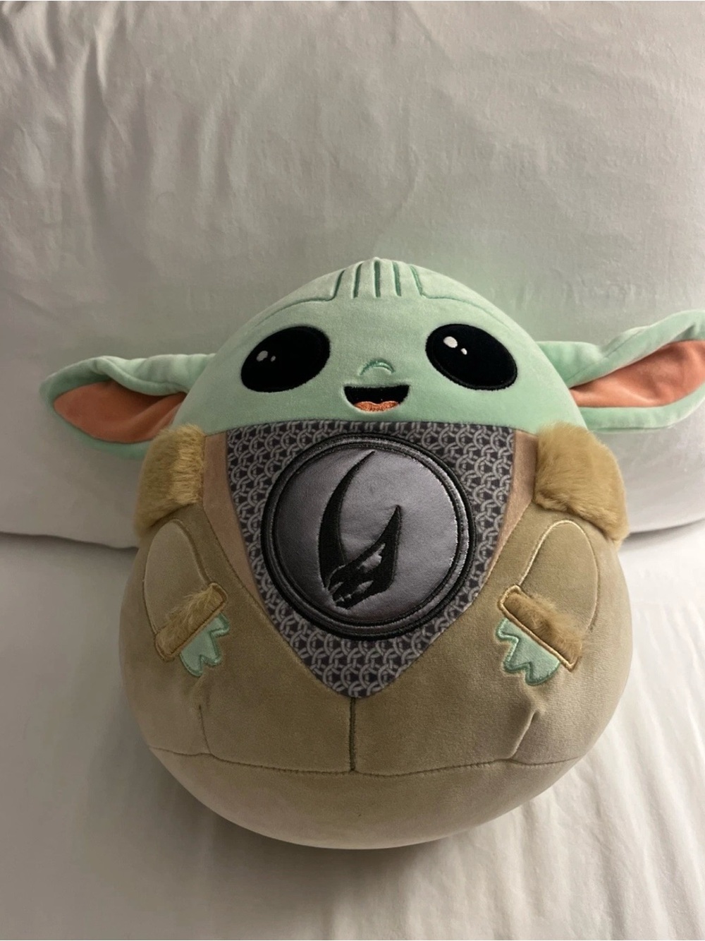 Star Wars Squishmallow plushy in Mint Green and Tan